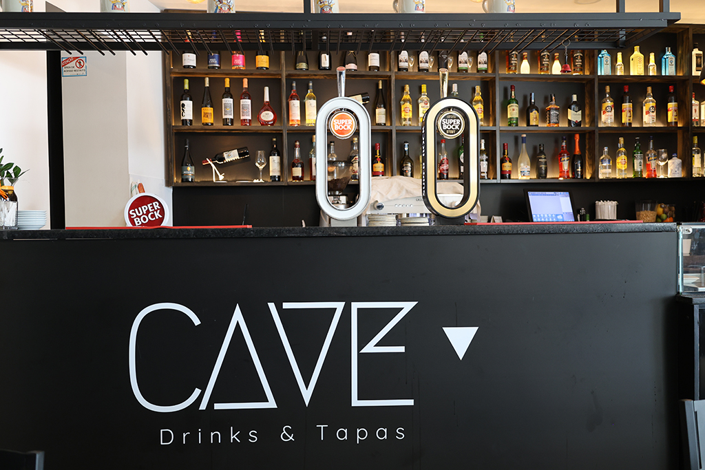 CAVE_